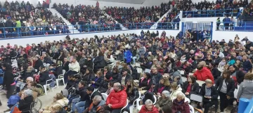 Gran convocatoria en el Encuentro de Sanación y Liberación de Leda Bergonzi en Caleta Olivia