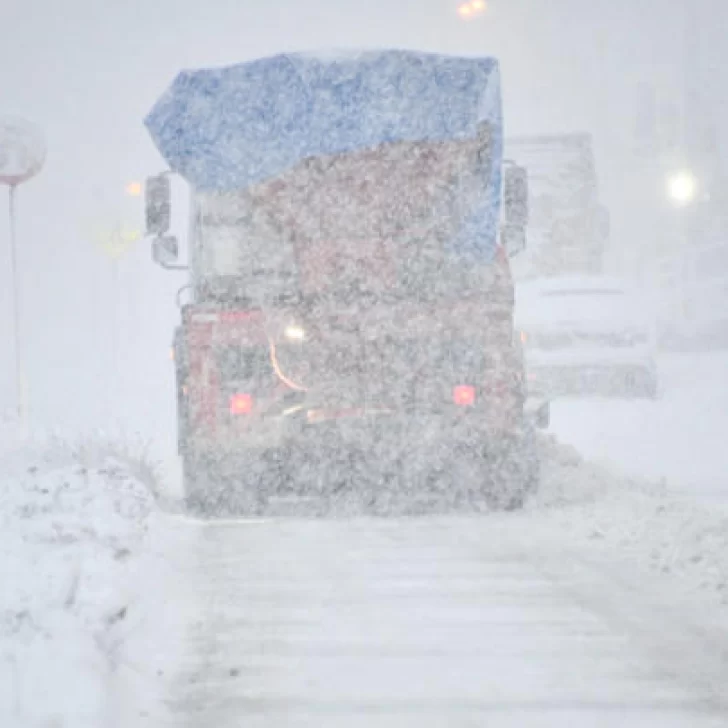 Nieve en Chubut: buscan a 2 personas desaparecidas en campos del interior