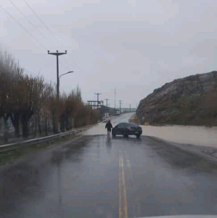 puerto-deseado-inundado-rutas-aislada-4 puerto-deseado-inundado-rutas-aislada-4