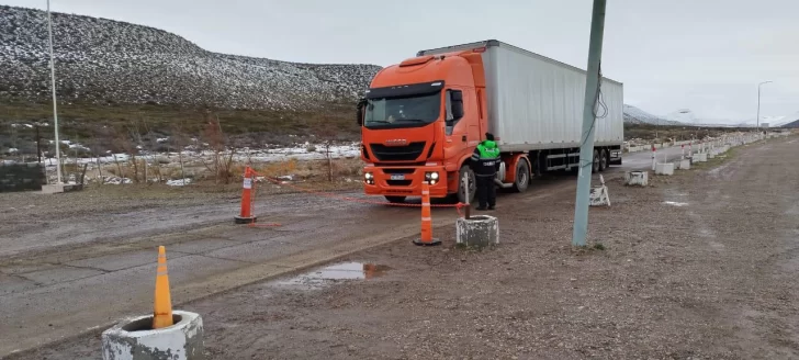 Chubut trabaja para normalizar la circulación en el tramo Trelew-Comodoro de la Ruta 3