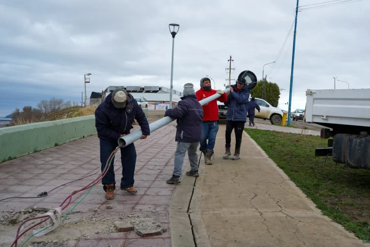 socavon-en-costanera-comodoro-3-728x485