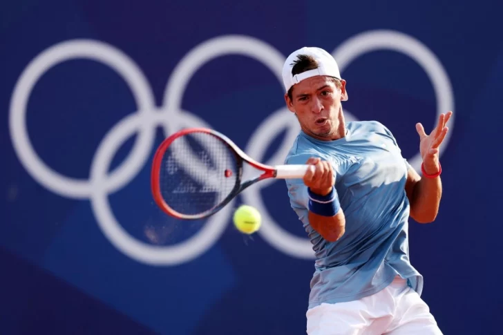 Tenis en los Juegos Olímpicos: Báez perdió con Tsitsipas y solo queda Cerúndolo en carrera