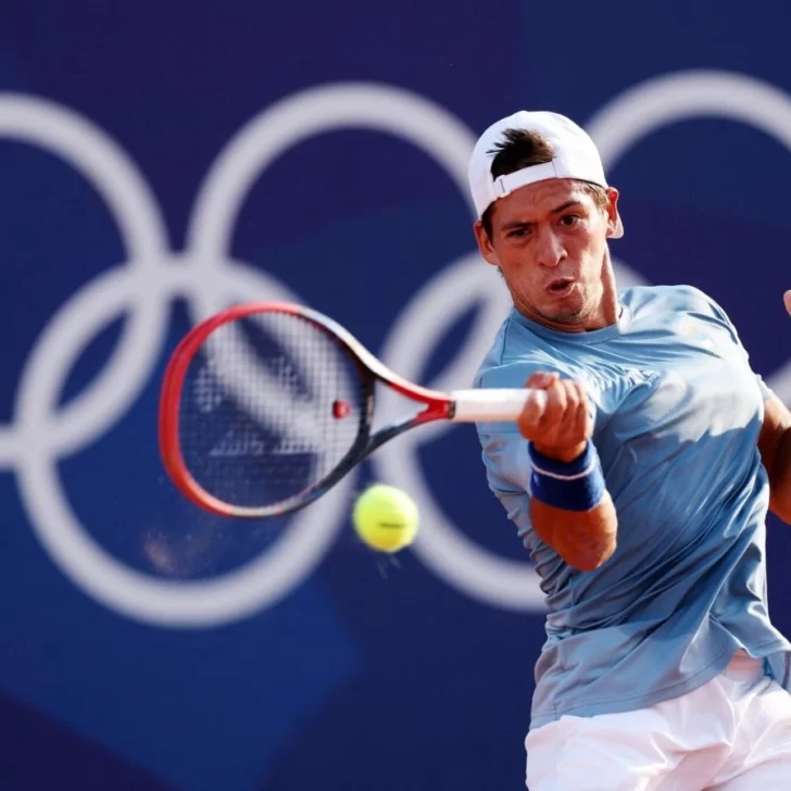 Tenis en los Juegos Olímpicos: Báez perdió con Tsitsipas y solo queda Cerúndolo en carrera