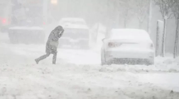 Alerta Meteorológica Por Lluvias, Nieve Y Vientos Para Cuatro ...