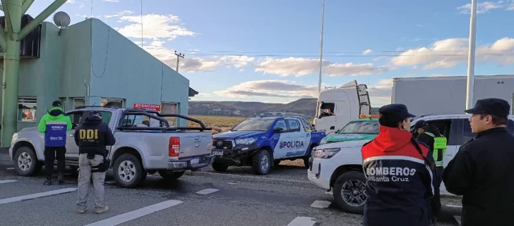 Tenía una medida cautelar en su contra y la Policía lo encontró en un control preventivo en Güer Aike