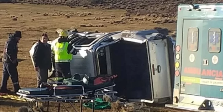 Cuatro argentinos con lesiones tras vuelco en las rutas de Chile