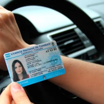 Nación no envía los insumos y se demoran las licencias de conducir