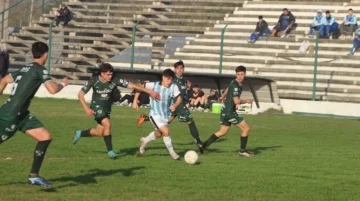 ¡A los tres segundos! El insólito gol de  Sarmiento de Junín a Atlético Tucumán