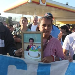 Multitudinaria marcha la ciudad de Corrientes por Loan: Piden la renuncia del gobernador Valdés