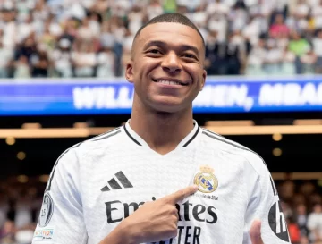 Mbappé llamó la atención por su excelente manejo del español