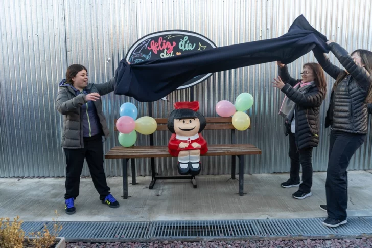 El homenaje más austral: Río Gallegos ya tiene su monumento a Mafalda