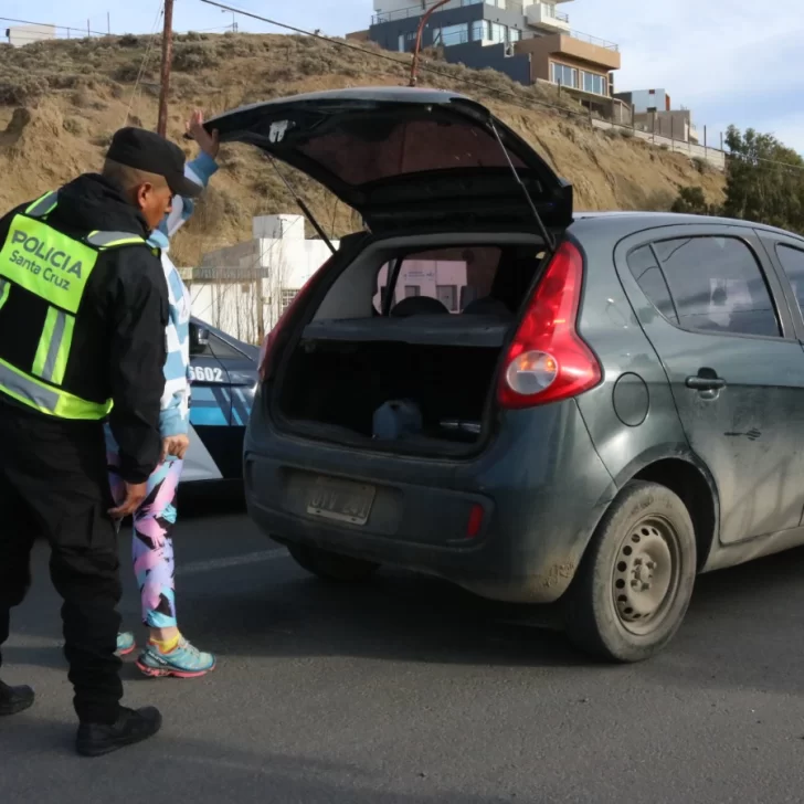 Buscan a Loan en Santa Cruz y Chubut: intensos controles en el acceso a Caleta Olivia