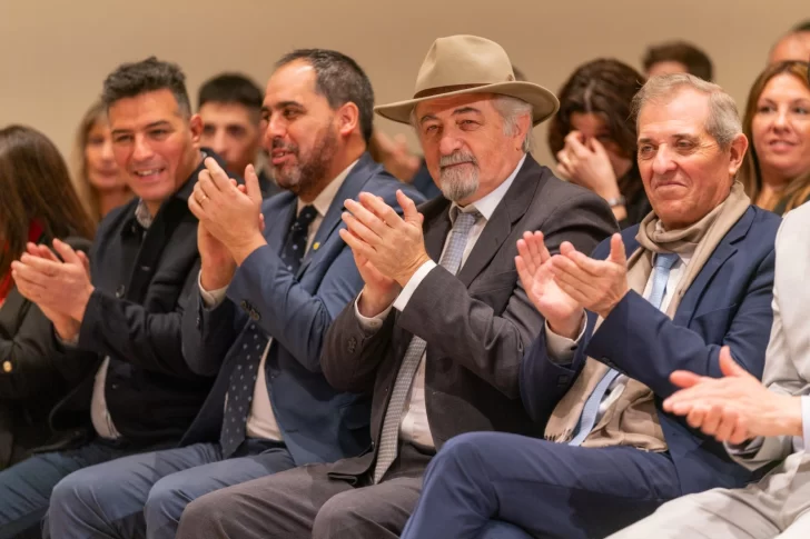 Othar Macharashvili participó del 76° aniversario de Rada Tilly