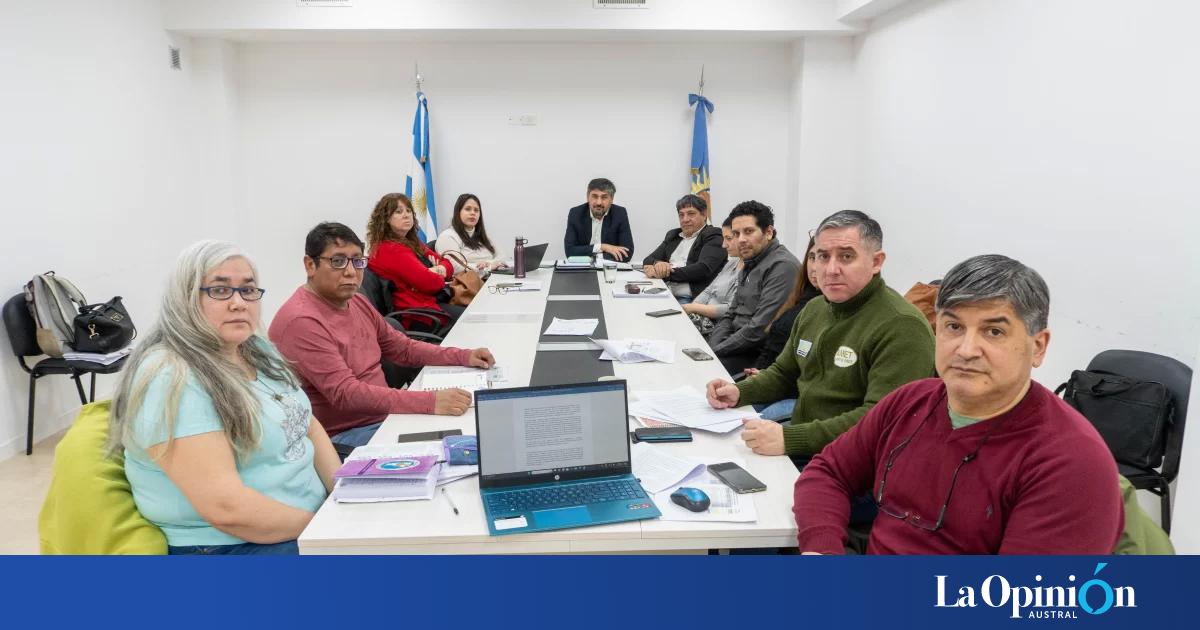 Paritaria docente: Provincia ofertó 26% de incremento en tres tramos ...