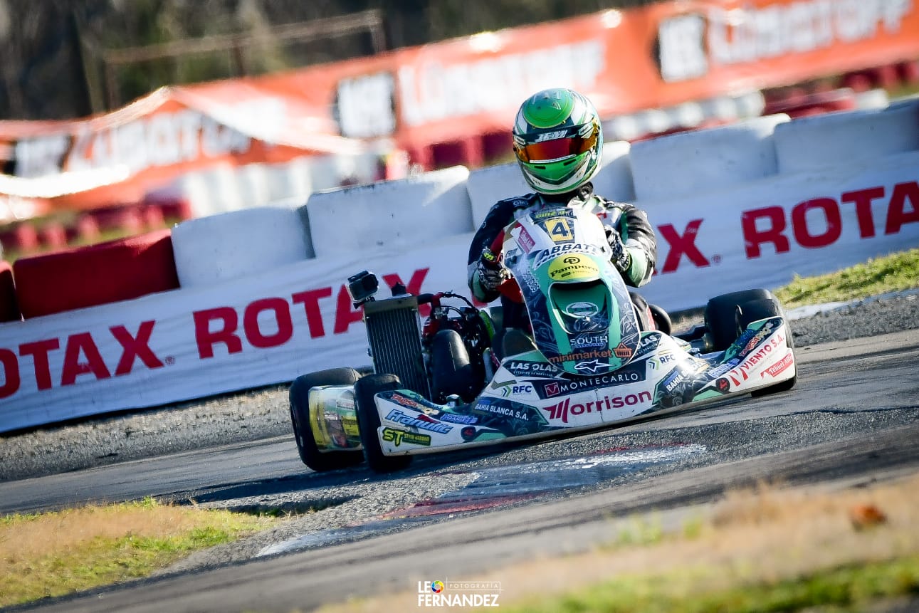 Thiago-Diaz-presente-en-el-Campeonato-Argentino-de-Karting-728x486