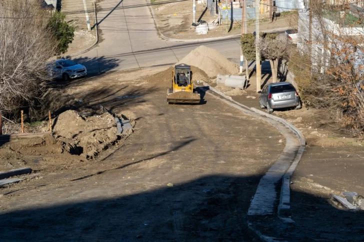 Ejecutan tres obras importantes en el barrio Jorge Newbery de Comodoro