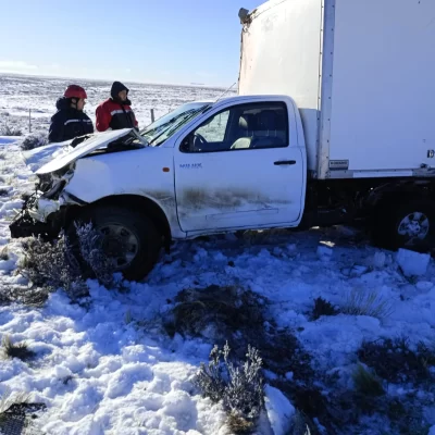 Dos hospitalizados tras rescate vehicular entre Piedra Buena y San Julián