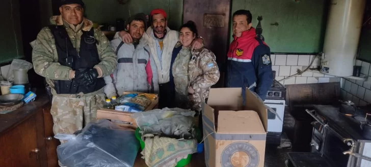 Asistieron a un peón rural que estuvo aislado por más de cuarenta días durante el temporal de nieve