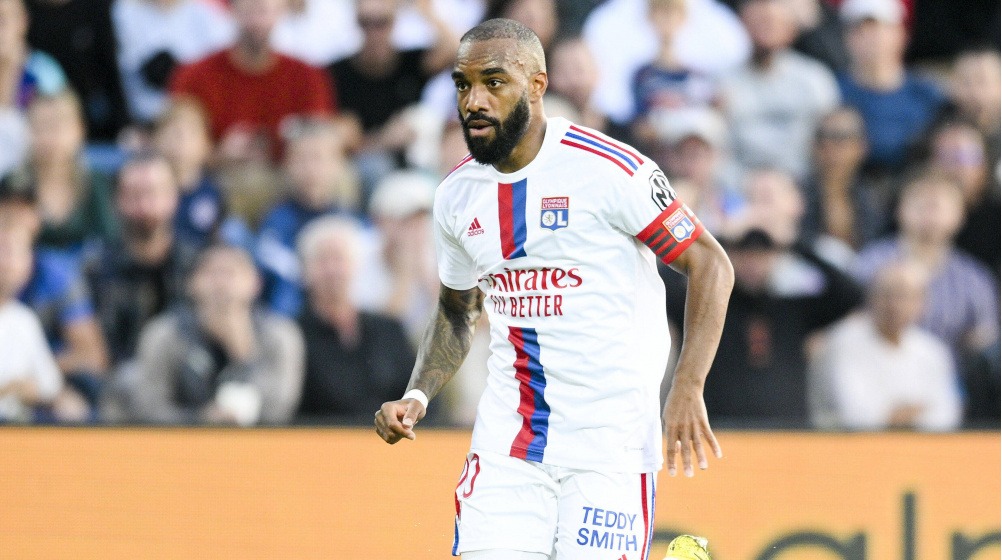 alexandre-lacazette-olympique-ly-728x407