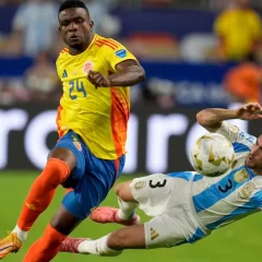 Argentina y Colombia juegan la final de la Copa América 2024: terminó el primer tiempo sin goles