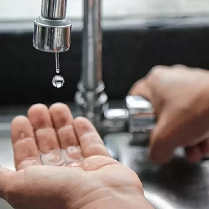 Anunciaron corte de agua por 24 horas en Caleta Olivia y Comodoro Rivadavia