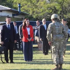 El Gobierno autorizó al Ejército y a la Armada a detener civiles en la frontera norte