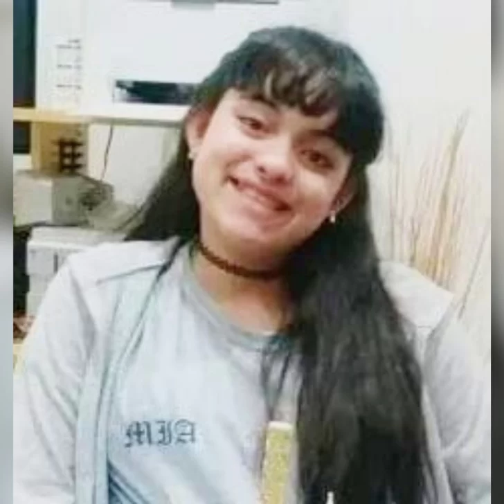 Buscan a una adolescente de 17 años desaparecida en Río Gallegos Buscan a una adolescente de 17 años desaparecida en Río Gallegos