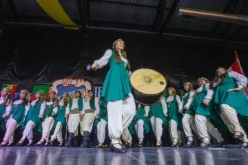 Llega la “Noche de Pioneros” en Comodoro Rivadavia con presentación de los cuerpos de baile de infantiles