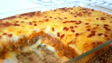 Receta de pastel de papas y carne con queso gratinado