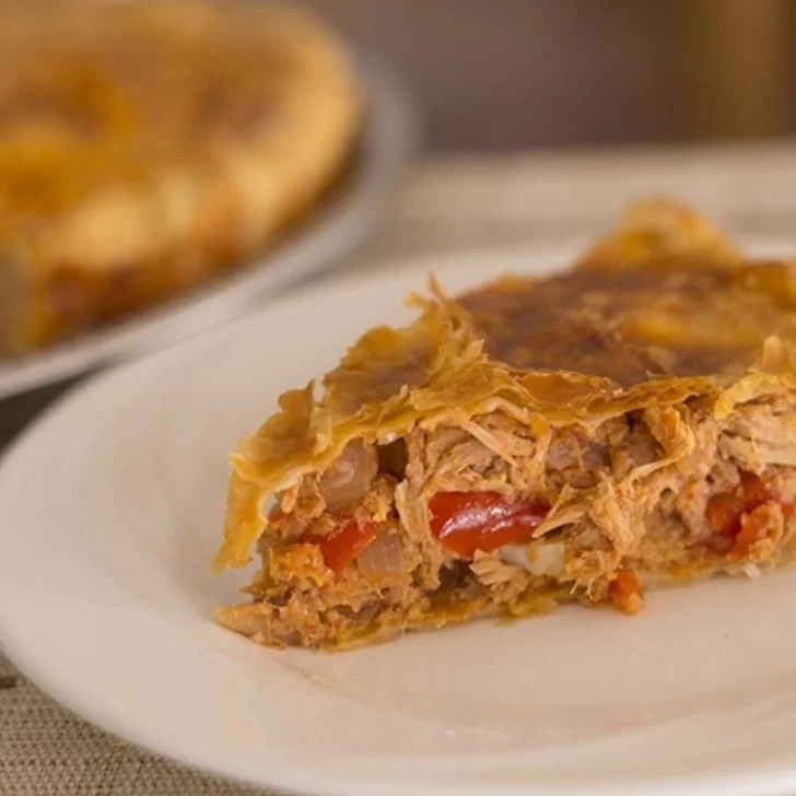 Tarta de atún: receta fácil y rápida de una comida muy rendidora