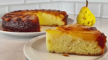 Receta de tarta invertida de pera: un reemplazo económico de la manzana