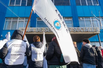 ADOSAC adhiere a la marcha federal universitaria y realizará un paro este miércoles 2 de octubre