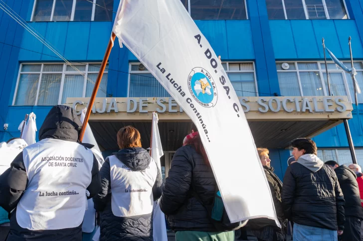 ADOSAC adhiere a la marcha federal universitaria y realizará un paro este miércoles 2 de octubre