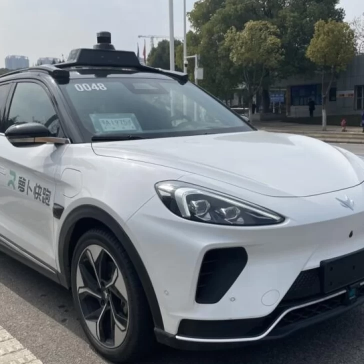 Video. Así funcionan los taxis autónomos, sin conductor humano al volante y con inteligencia artificial 