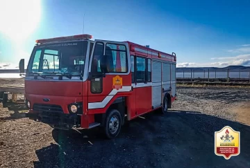 Bomberos controlaron un principio de incendio en el Club Cema