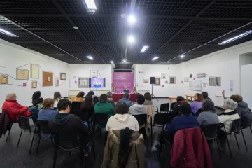 Gran participación en el conversatorio sobre coleccionismo de arte