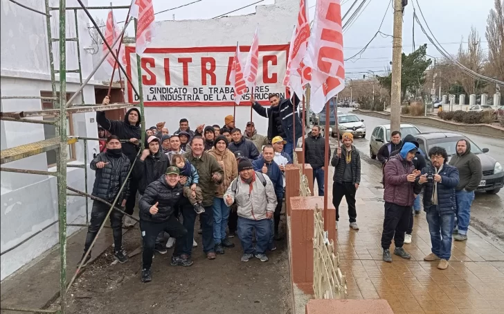 Convocan a marchar a los desocupados de la construcción