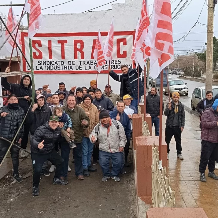 Convocan a marchar a los desocupados de la construcción