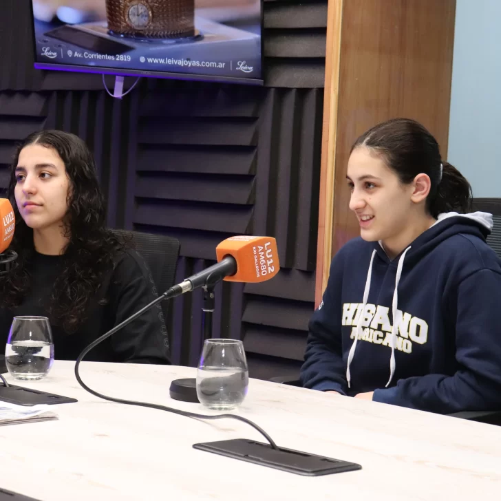 Las nadadoras Dana García y Lourdes Biccoca necesitan ayuda para competir con la selección en Brasil