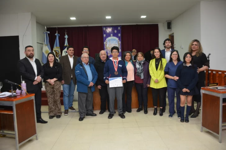 Concejo Deliberante de Río Gallegos reconoció al medallista Ignacio Naguil