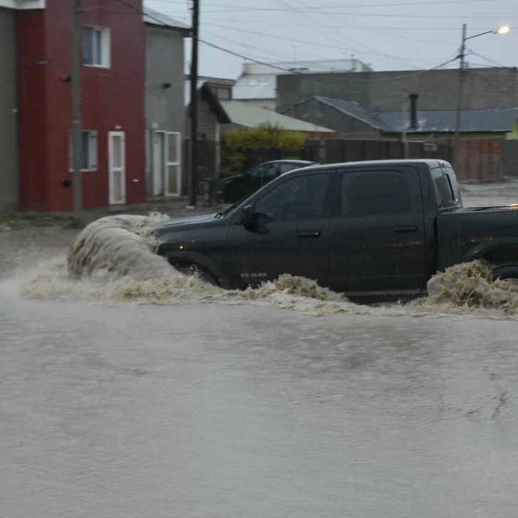 Río Gallegos en emergencia: cayeron más de 30 milímetros de lluvia