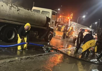 Municipio continúa trabajando en los barrios afectados por las lluvias