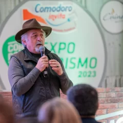 Intendente de Comodoro encabezó ronda de negocios por el turismo: “Buscamos potenciar los recursos de nuestra región y del país”