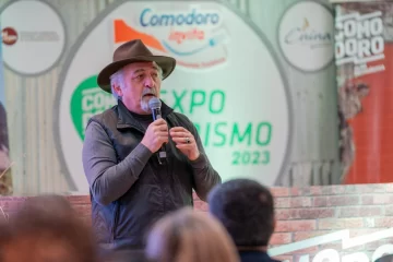 Intendente de Comodoro encabezó ronda de negocios por el turismo: “Buscamos potenciar los recursos de nuestra región y del país”