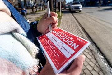 Cómo pagar las infracciones desde la app de Estacionamiento Medido en Río Gallegos