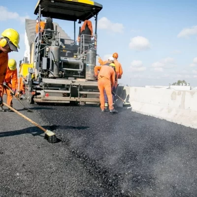 Santa Cruz lidera la caída del empleo en la construcción pese al leve repunte nacional Santa Cruz lidera la caída del empleo en la construcción pese al leve repunte nacional