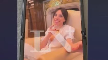 Salió a la luz un polémico video de Alberto Fernández con Tamara Pettinato en el despacho presidencial