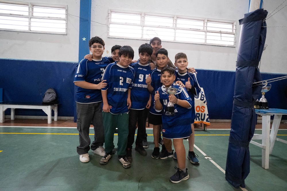 Voley-17-de-Octubre-728x485