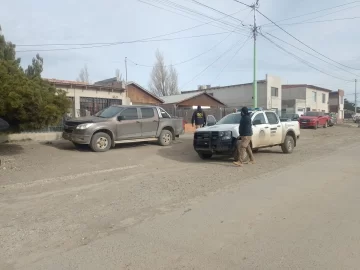 Destrozó las medidas de seguridad de un comercio, se llevó elementos de valor y le encontraron otros objetos robados