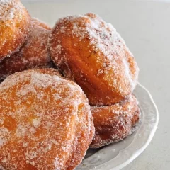 Berlinesas: una receta fácil para hacer facturas caseras en pocos minutos